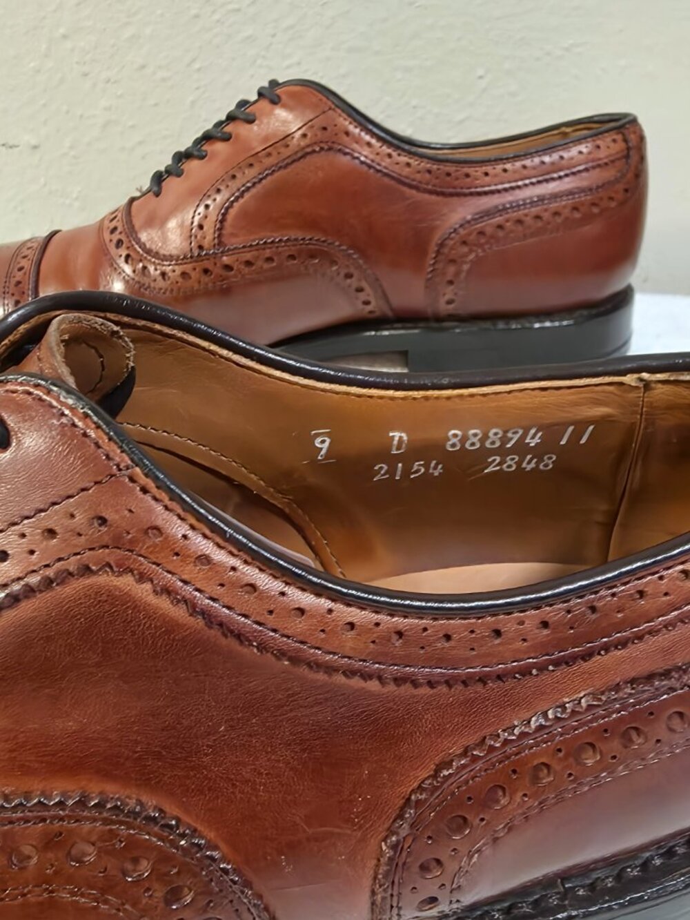 Allen Edmonds 9-D Strand Oxford Mens Dress Shoes - Picture 10 of 12